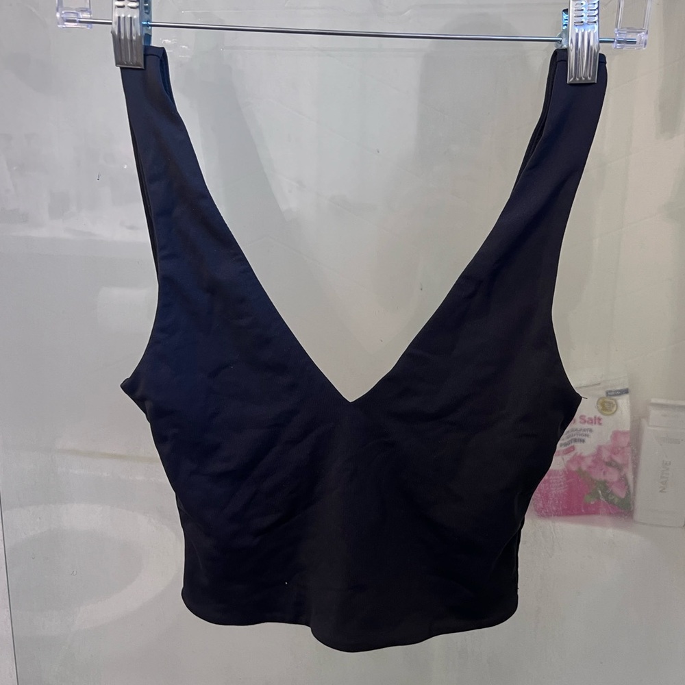 Aritzia top - double v